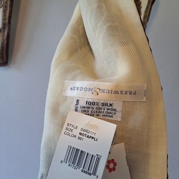 Preswick and Moore  Rectangular Scarf Paisley Print  100 % Linen Linings 100 % - Picture 8 of 10
